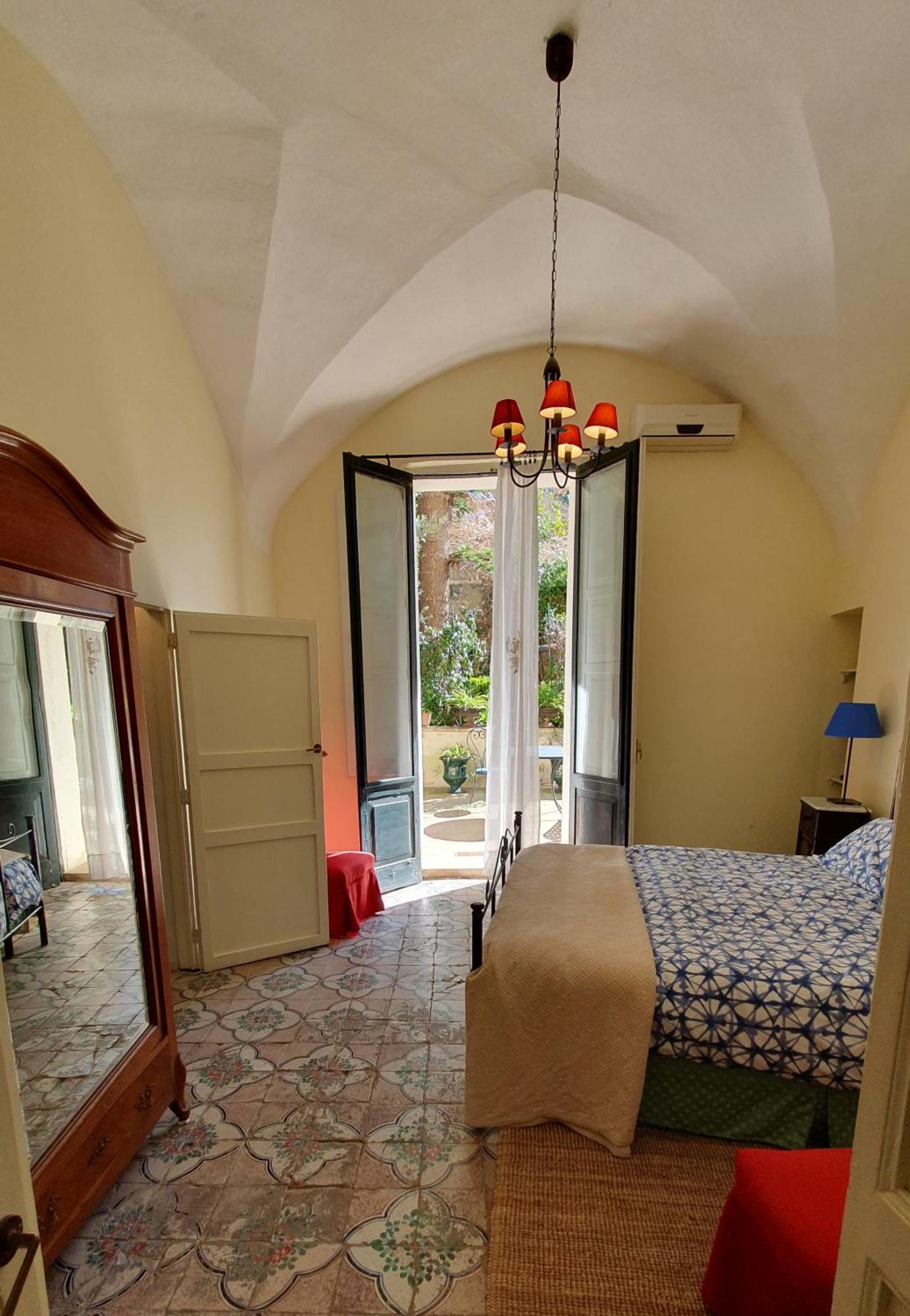 Ferienwohnung Palazzo Bernardini Lecce Exterior foto