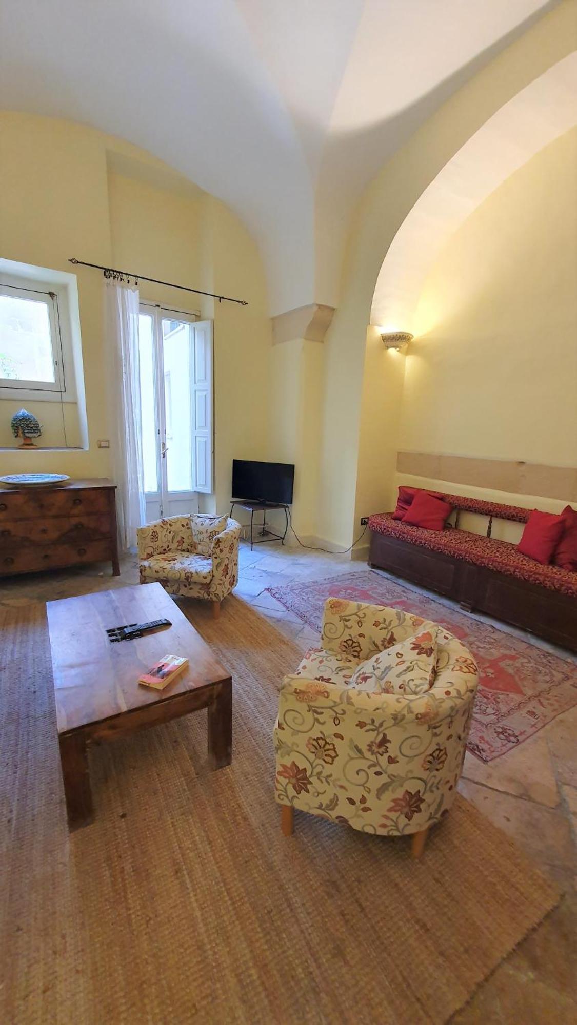 Ferienwohnung Palazzo Bernardini Lecce Exterior foto